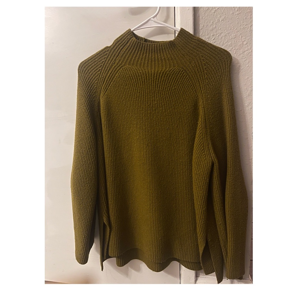Zara Women’s Sweater